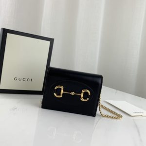 GUCCI 1955 HORSEBIT WALLET<br>구찌 1955 홀스빗 지갑<br><i>11×8.5cm 이태리가죽</i>