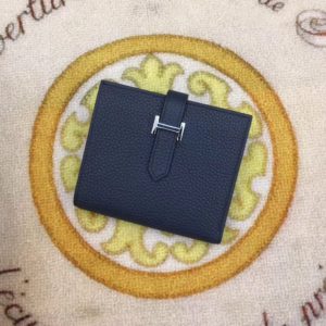 HERMES BEARN CLASSIC WALLET<br>에르메스 베안 클래식 지갑<br><i>12x10cm</i>