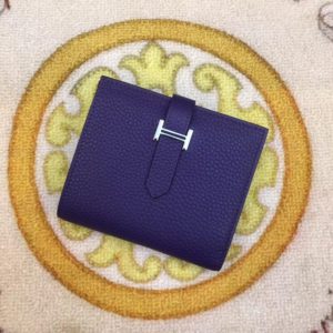 HERMES BEARN CLASSIC WALLET<br>에르메스 베안 클래식 지갑<br><i>12x10cm</i>