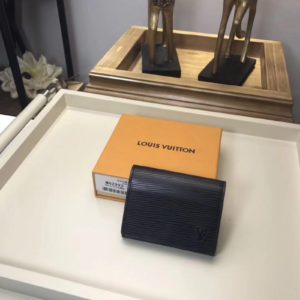 LOUIS VUITTON ENVELOPPE CARTE DE VISITE<br>루이비통 엔벨로프 카르트 드 비지트 남녀공용 명함카드지갑<br><i>10x2cm</i>