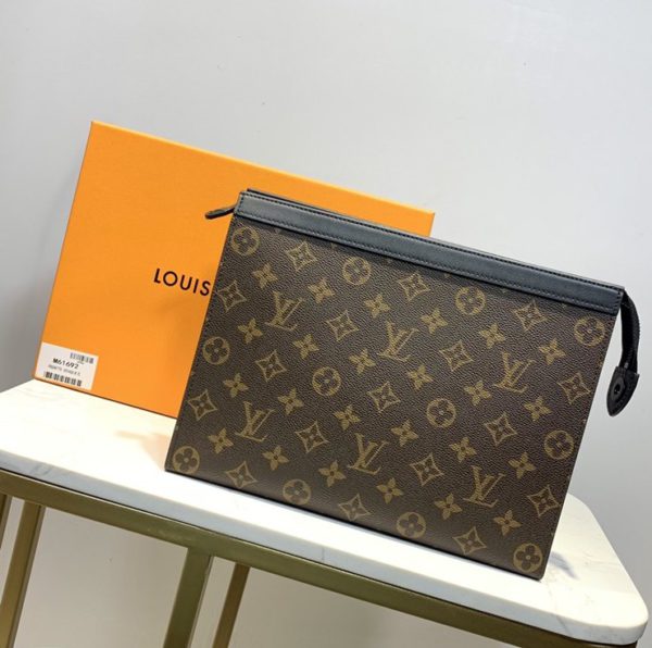 LOUIS VUITTON POCHE TOILETTE CLUTCH 루이비통 포쉐 토일렛 클러치