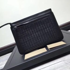 BOTTEGA VENETA LEATHER CLUTCH 보테가 베네타 레더 클러치