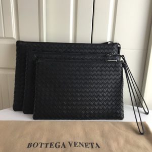 BOTTEGA VENETA LEATHER CLUTCH 보테가 베네타 레더 클러치