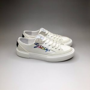 GIVENCHY LOW CANVAS SNEAKER 지방시 로우 캔버스 스니커즈