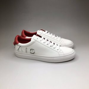 GIVENCHY URBAN STREET SNEAKERS 지방시 어반 스트리트 스니커즈