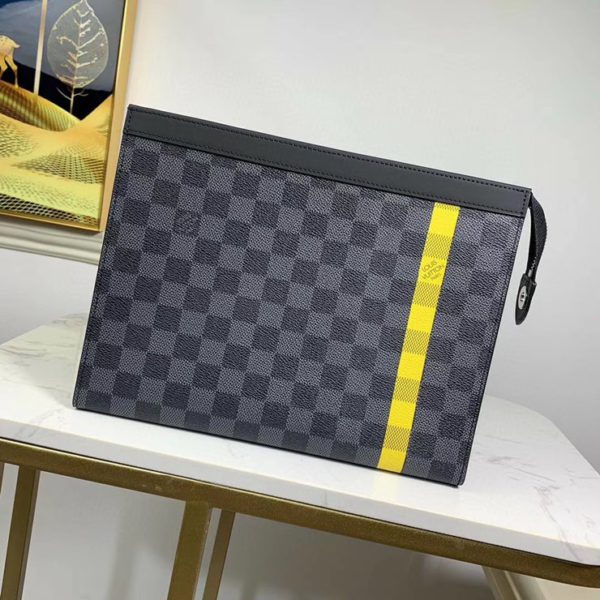 LOUIS VUITTON POCHETTE VOYAGE CLUTCH 루이비통 포쉐트 보야지 클러치