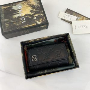 GUCCI GG LOGO KEY HOLDER 구찌 GG 로고 키 홀더