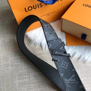 LOUIS VUITTON LEATHER BELT 루이비통 레더 벨트