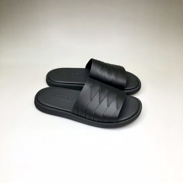 BOTTEGA VENETA LEATHER SLIPPER 보테가 베네타 레더 슬리퍼