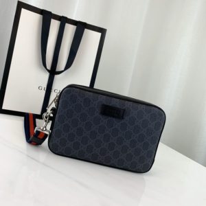 GUCCI GG SUPREME POUCH 구찌 GG 슈프림 파우치