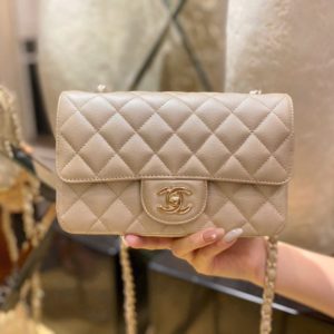 CHANEL CLASSIC FLAP BAG 샤넬 클래식 플랩 백