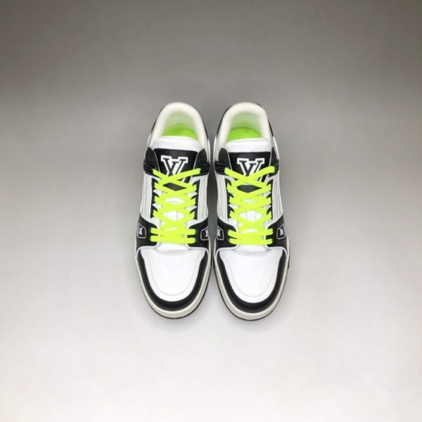 LOUIS VUITTON LV TRAINER SNEAKERS 루이비통 LV 트레이너 스니커즈