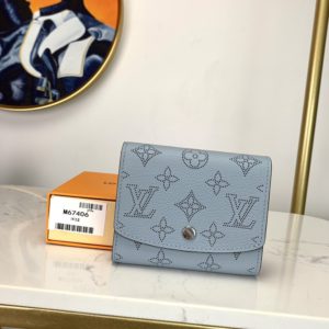 LOUIS VUITTON IRIS COMPACT WALLET<br>루이비통 아이리스 컴팩트 지갑<br><i>12×9.5x3cm</i>