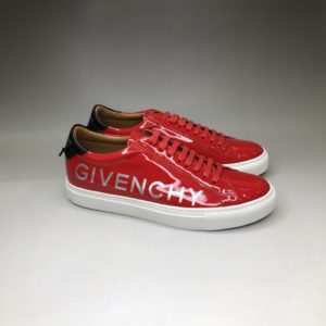 GIVENCHY URBAN STREET SNEAKERS 지방시 어반 스트리트 스니커즈