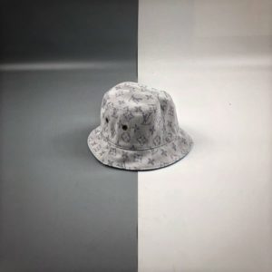 LOUIS VUITTON MONOGRAM HAT<br>루이비통 모노그램 양면 벙거지 모자<br><i>FREE SIZE</i>