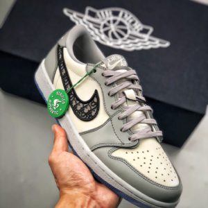 [NIKE X DIOR] AIR JORDAN 1 LOW OG 나이키 에어 조단1 로우 화이트 그레이 X 디올