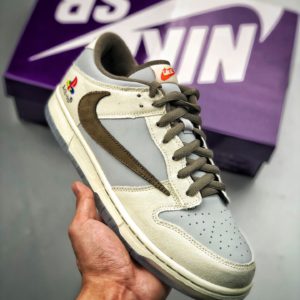 [NIKE] 나이키 덩크 로우 트래비스 스캇 x 플레이 스테이션 Nike Dunk Low Travis Scott x Playstation