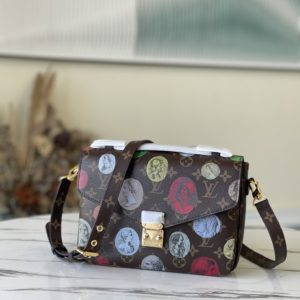 [LOUIS VUITTON] 루이비통 M59257 Pochette Métis 핸드백