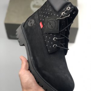 [Supreme x Timberland] 슈프림 x 팀버랜드 Wheat Premium 6인치 가죽부츠 “Black Wave Point Samurai Red Label” 팀 베일런과 슈프림 조인트 클래식 아웃도어 6인치 루바브 부츠