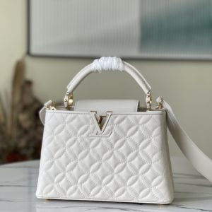 [LOUIS VUITTON] 루이비통 카퓌신 Capucines 토트백 M53645