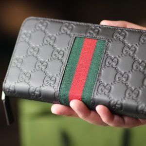 [GUCCI] 구찌 시그니처 지퍼 장지갑 307987 CWC1R 1000