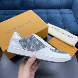 LOUIS VUITTON 루이비통 Luxembourg 룩셈부르크 스니커즈