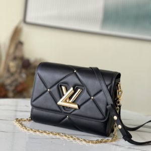 [LOUIS VUITTON] 루이비통 퀼팅 스터드 트위스트 PM M59029