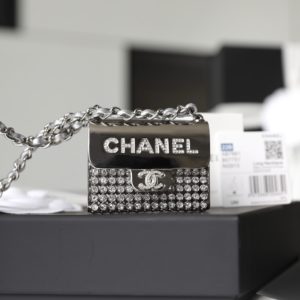 [CHANEL] 샤넬 롱 네크리스 22P 𝗧𝗶𝗻𝘆 𝗯𝗮𝗴 크리스탈 체인백