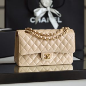 [CHANEL] 샤넬 클래식 플랩백 Classic Flap Bag [M사이즈]