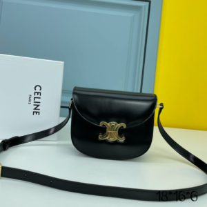 [CELINE] 셀린느 틴 트리오페 카프스킨TEEN BESACE TRIOMPHE IN SHINY CALFSKIN