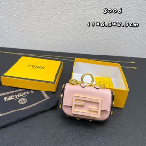 [FENDI X Versace] 펜디 X 베르사체 미니 바게트 브로치 백