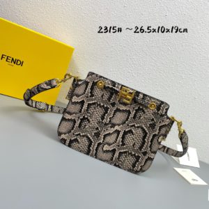 [FENDI] 펜디 터치 브라운 가죽백 크로스백 숄더백 TOUCH CROSSBODY BAG 8BT349