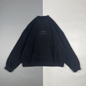 Balenciaga 22Fw 3B 자수 폴라 플리스 라운드넥 스웨트셔츠