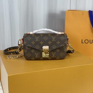 [LOUIS VUITTON] 루이비통 포쉐트 메티스 이스트 웨스트 숄더백 M46279