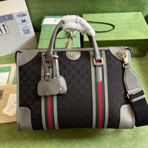 [Gucci] 구찌 더블 G 대형 캔버스 더플백 715671