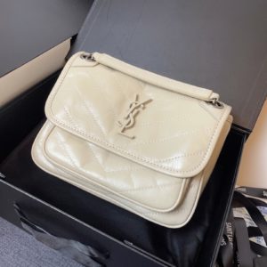 [YSL] 생로랑 파리 니키 베이비 램스킨 체인 숄더 백 533037