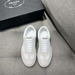 [PRADA] 프라다 소가죽 스니커즈