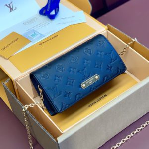 [LOUIS VUITTON] 루이비통 모노그램 릴리월렛 온 체인 숄더백 M82509 M83233